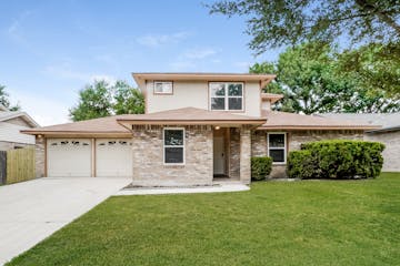 5311 Peppermint Dr Kirby, TX 78219